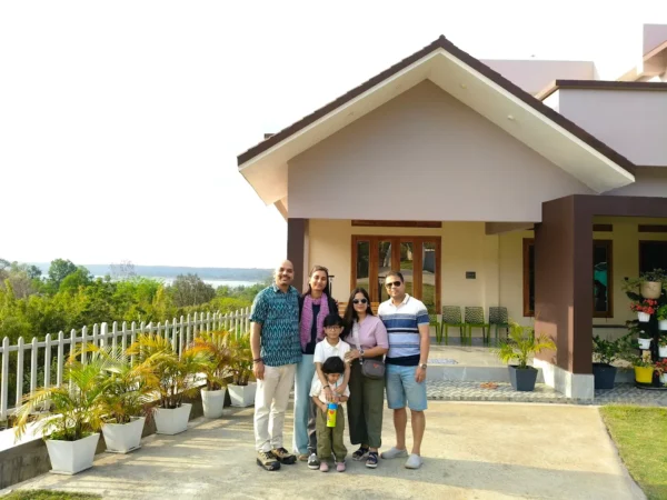 Lakeside Homestay